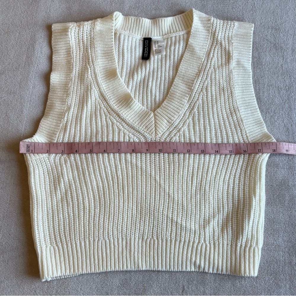 H&M Off-White Ribbed Knit Vest - Picture 5 of 5